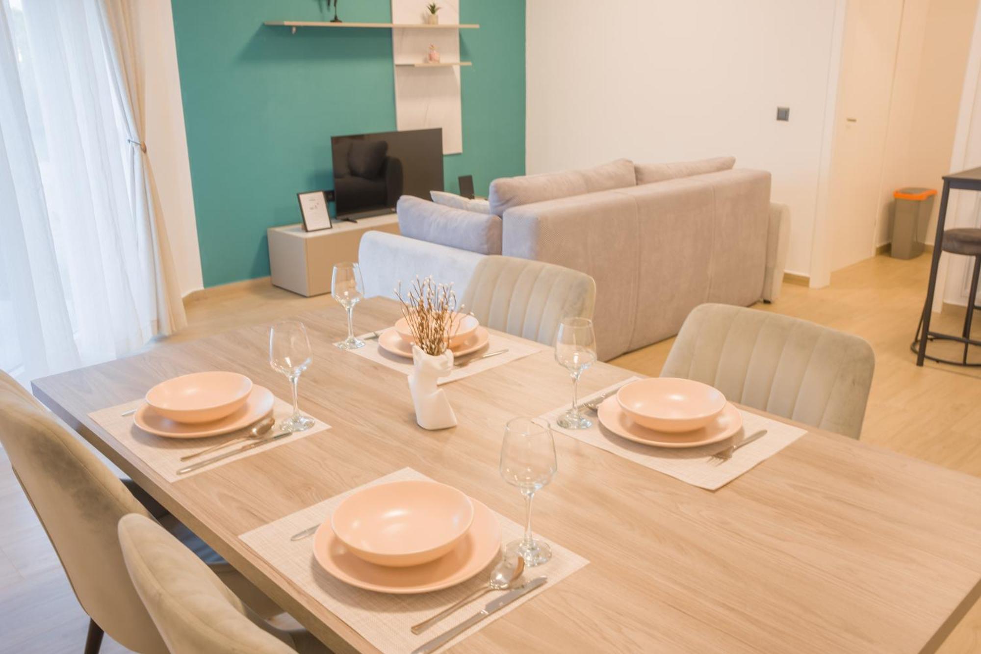 Apartmani Toni Drniš Exteriör bild